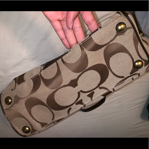 Coach purse and matching wristlet - Picture 3 of 8